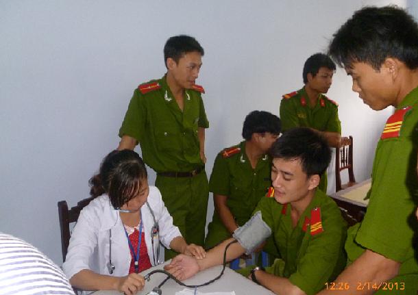 Đông Giang: Tổ chức hiến máu tình nguyện năm 2013