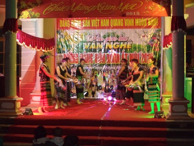 Sông Kôn tổ chức đêm giao lưu văn nghệ Mừng Đảng đón xuân Ất Mùi năm 2015